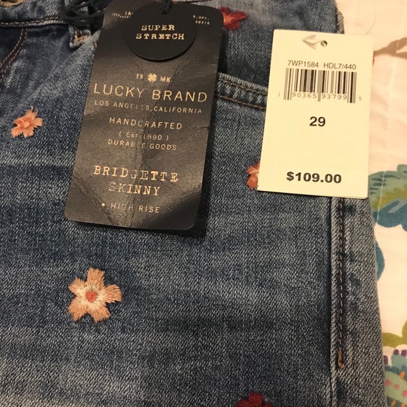 🍀Lucky Brand Bridgette Skinny floral jeans🍀 - Picture 2 of 6